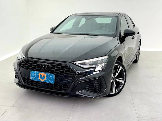 AUDI A3 2.0 40 TFSI MHEV SEDAN PERFORMANCE BLACK S-TRONIC